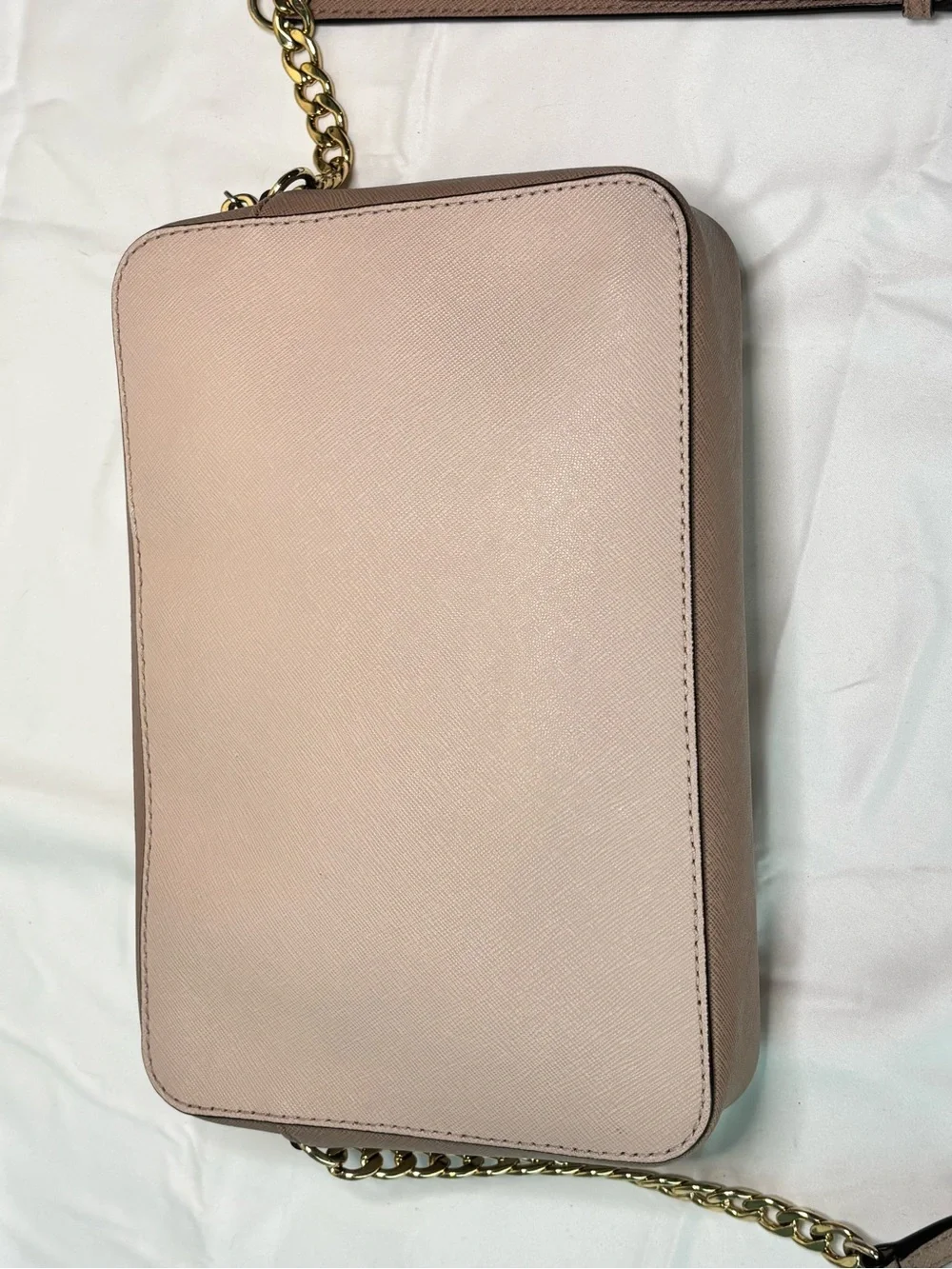 Michael Kors Jet Set Pink Saffiano Leather Crossbody Camera Bag Gold Chain